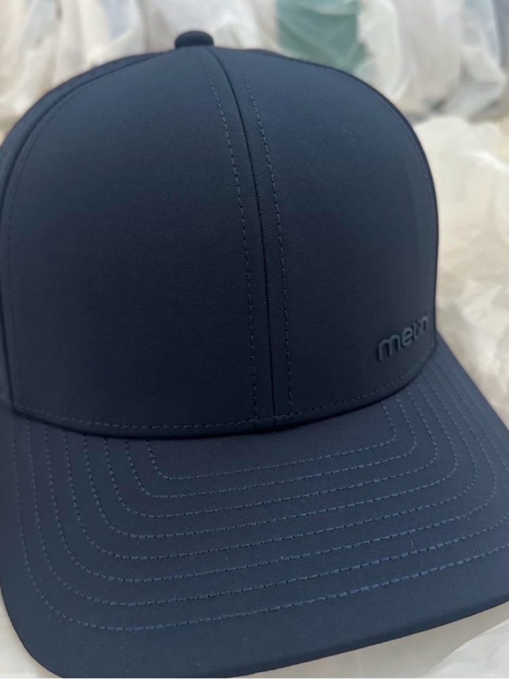 Melin Compass Navy NWT